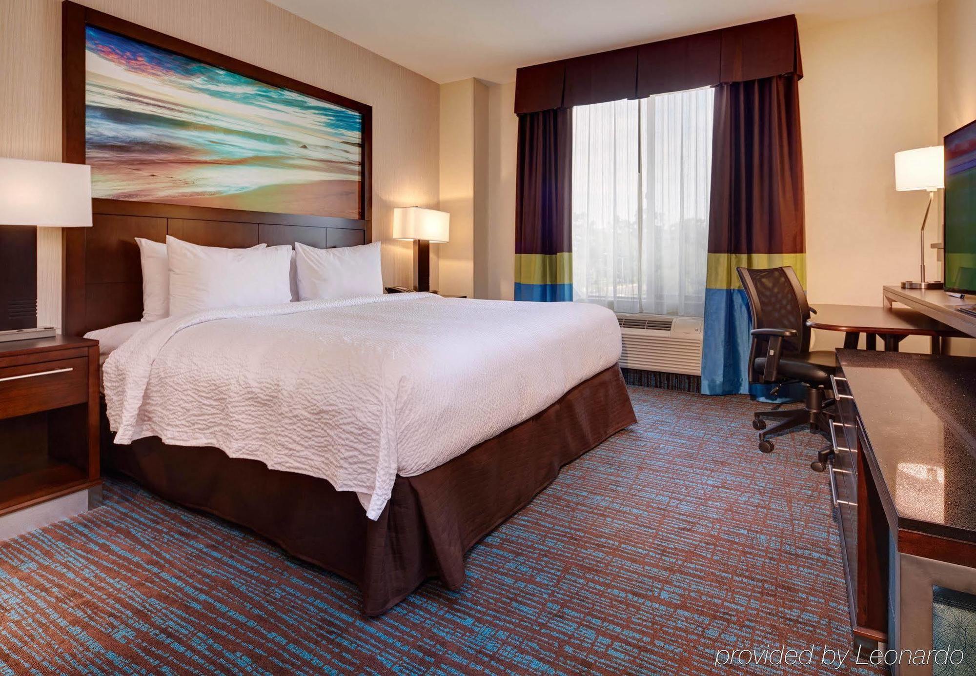 Fairfield Inn & Suites By Marriott San Diego Carlsbad Bagian luar foto