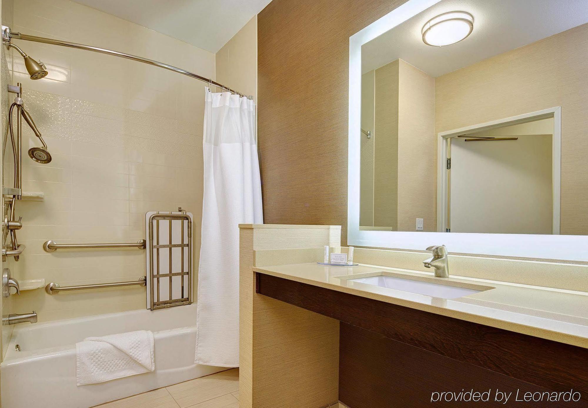 Fairfield Inn & Suites By Marriott San Diego Carlsbad Bagian luar foto