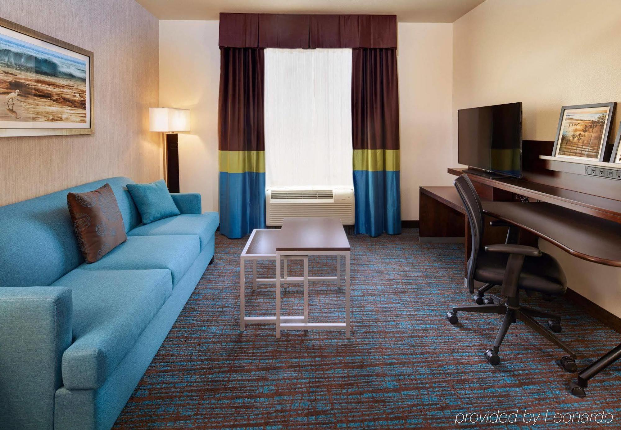 Fairfield Inn & Suites By Marriott San Diego Carlsbad Bagian luar foto